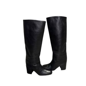 STUART WEITZMAN women’s black knee high leather pull on riding boots size 8 1/2